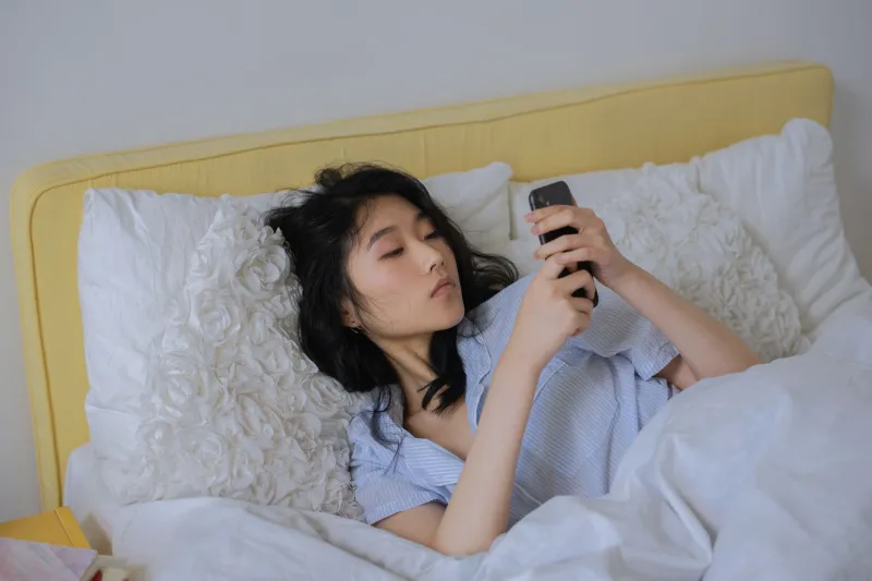 The Real Reason Your Body Won't Recover: It's Not Blue Light — It's Your Brain's Reward System